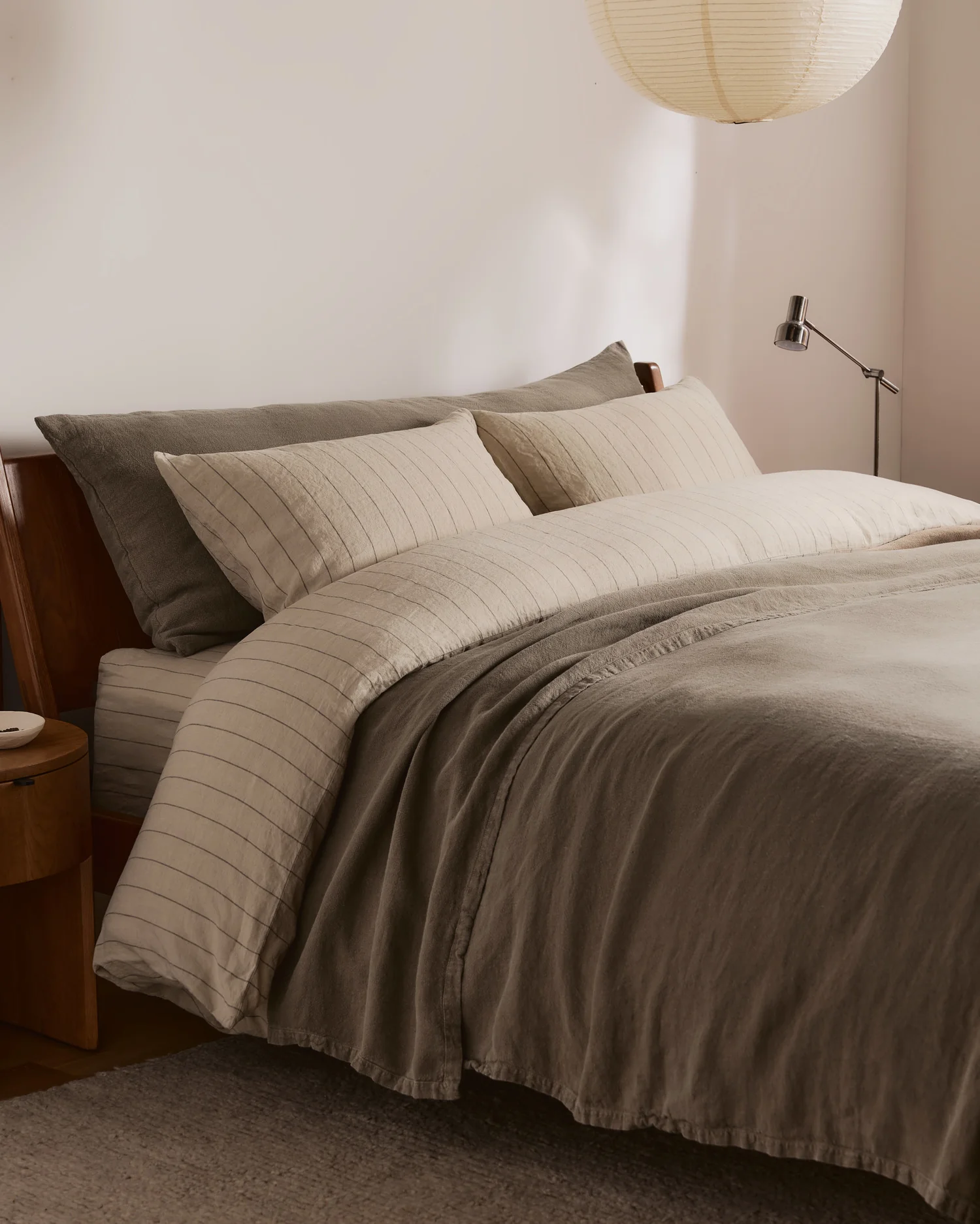 Vintage Linen Bed Blanket (Warm Grey) - Image 2