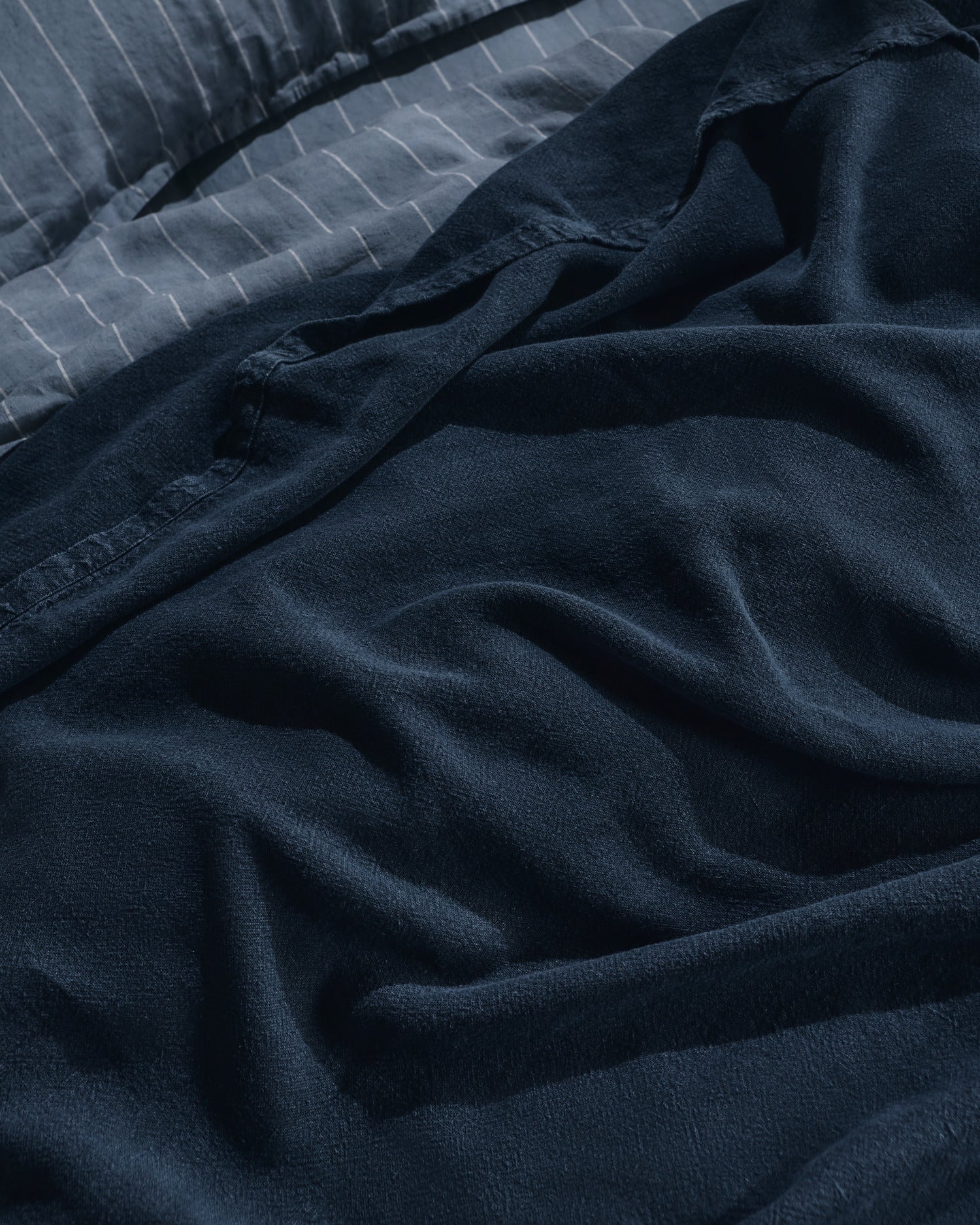 Vintage Linen Bed Blanket (Ink) - Image 4