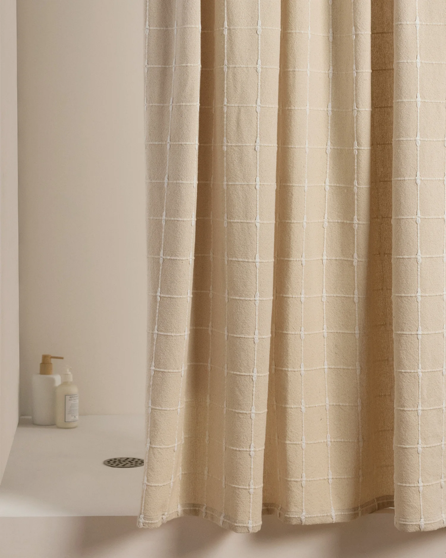 Organic Oasis Shower Curtain (White and Natural)